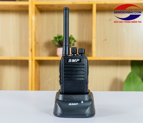 Máy bộ đàm liên lạc Baofeng BF-888S